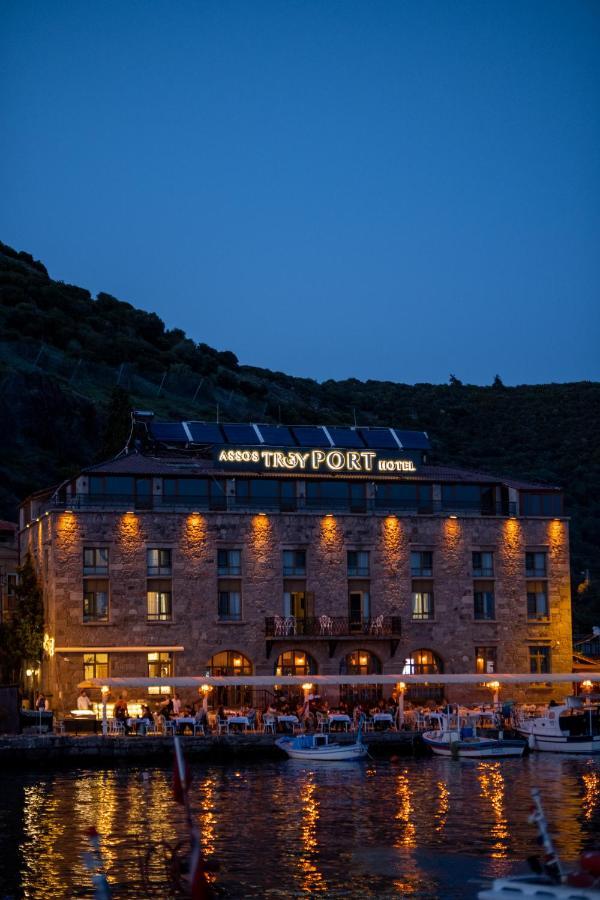 Assos Troy Port Hotel Exterior foto